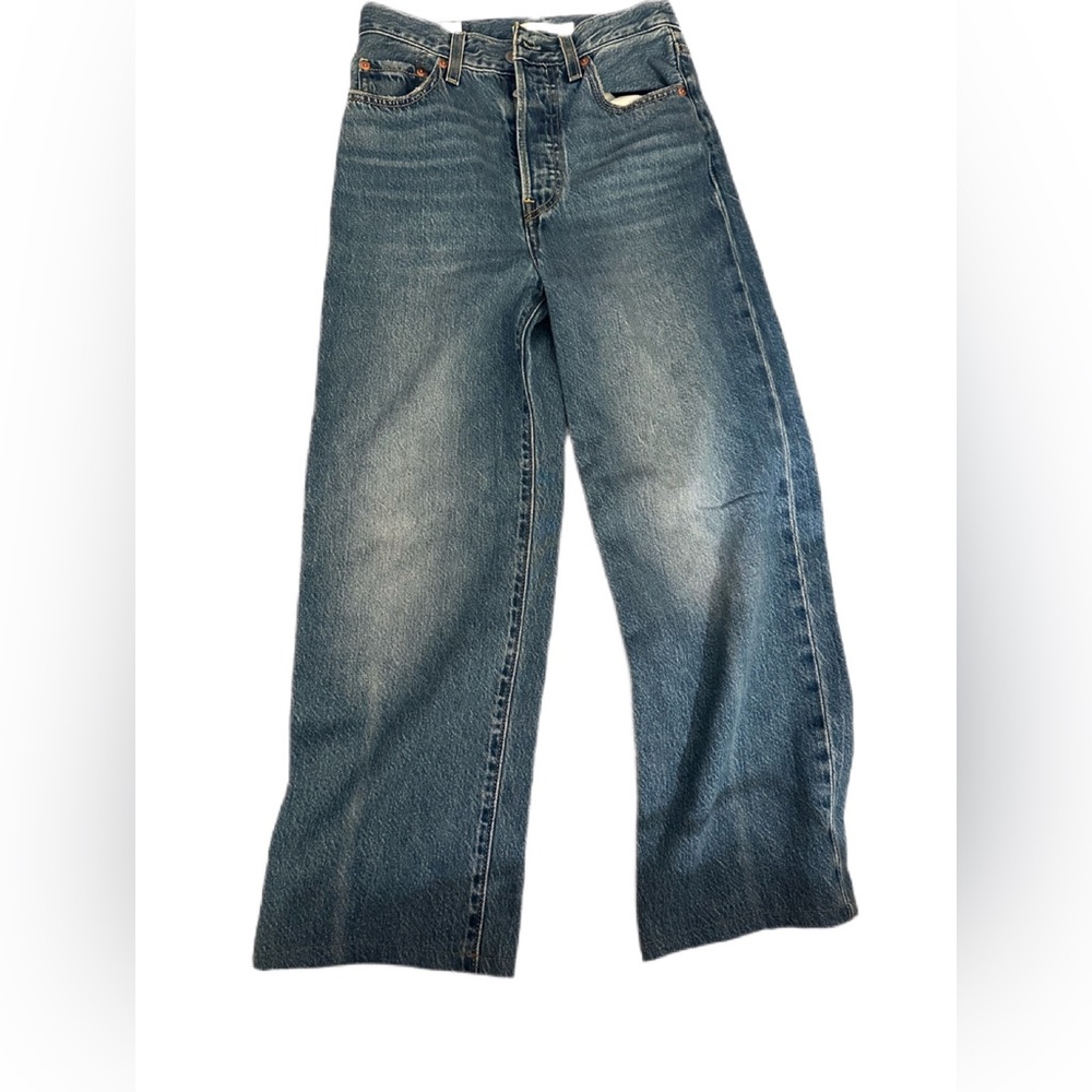 Levi’s Jeans Ribcage straight size 24